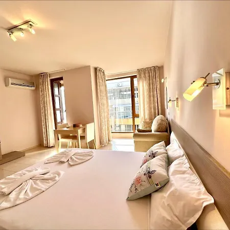 Bay - Menada Apatments Apartman *